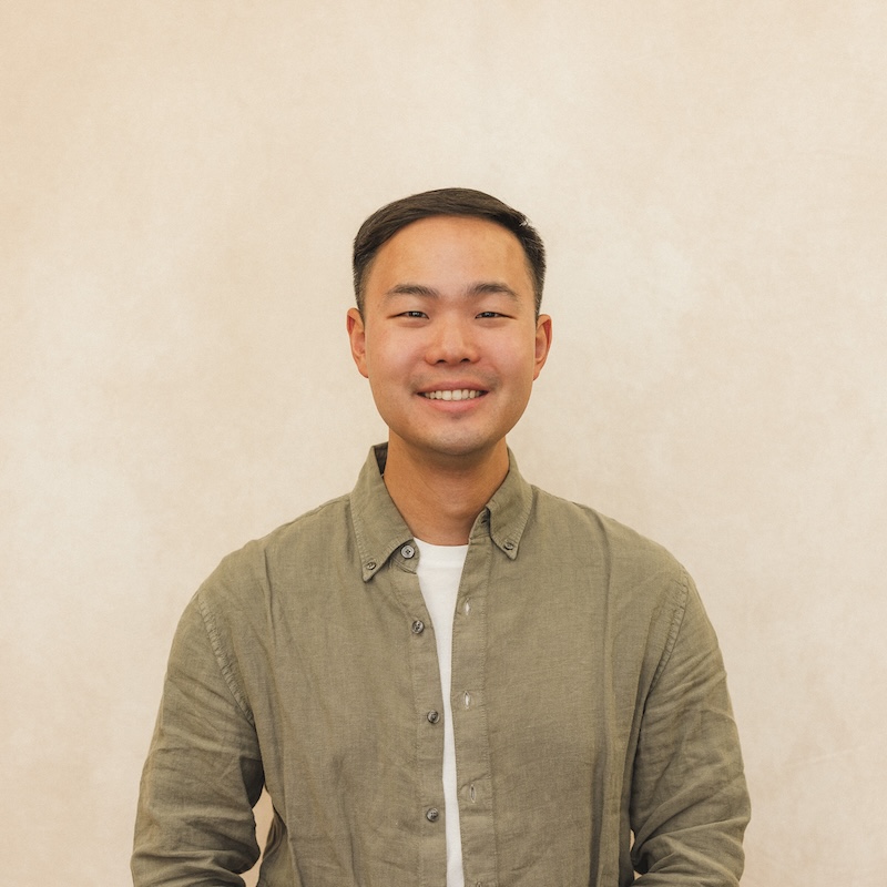 Portrait of Matthew Oh